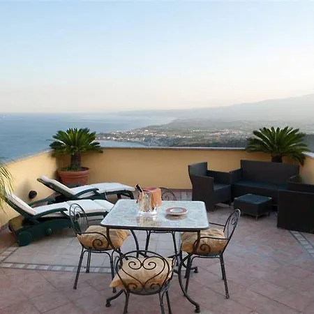 Barone Bed & Breakfast 3*